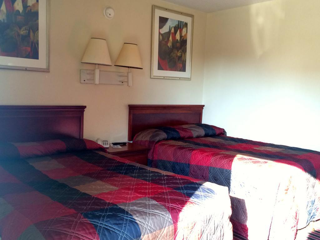 Carpet Inn Opelika Extérieur photo