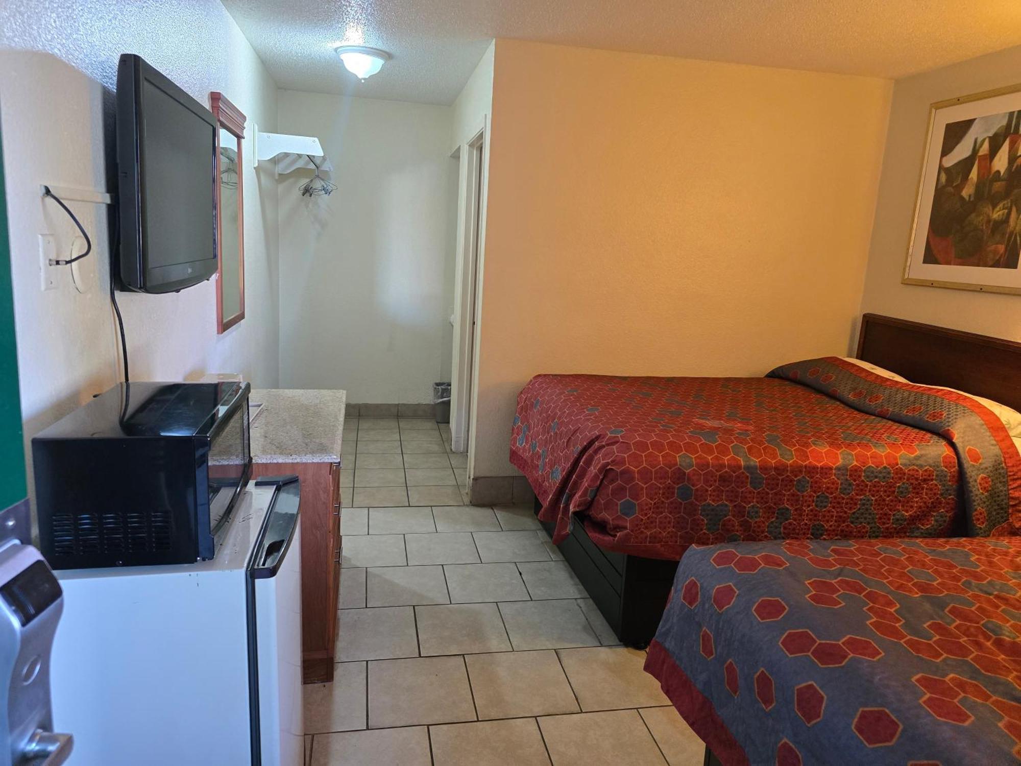 Carpet Inn Opelika Extérieur photo